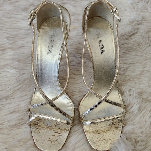 Prada Heels - Picture 1 of 11